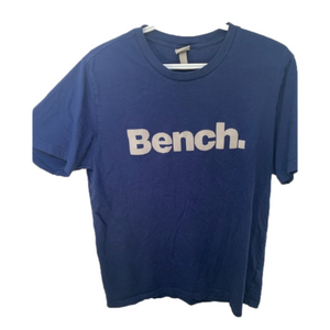 Bench T-shirt medium